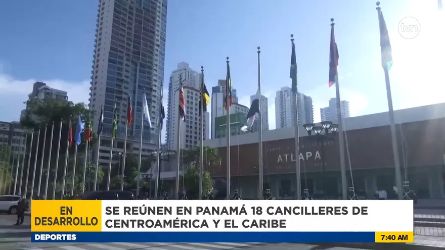Inicia reunión con cancilleres en Panamá