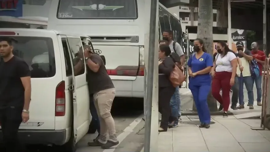 Atrapados por el transporte