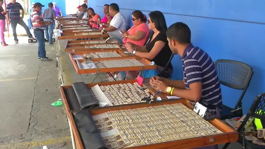 Lotería Nacional investiga fraude en libreta de billetes