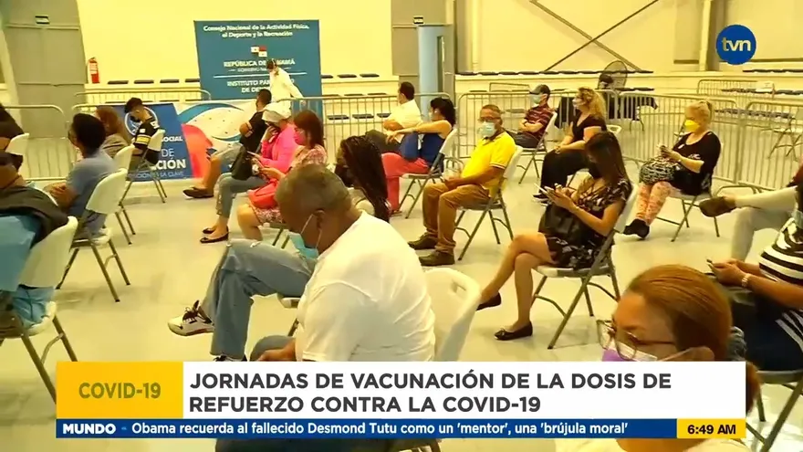 Personas acuden desde temprano a jornada de vacunación