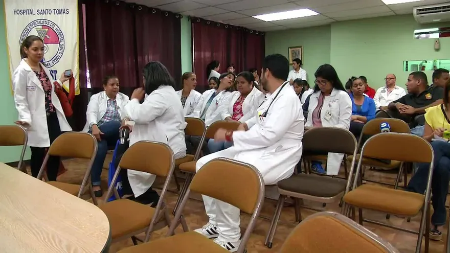 Médicos especialistas del HST se irán a paro