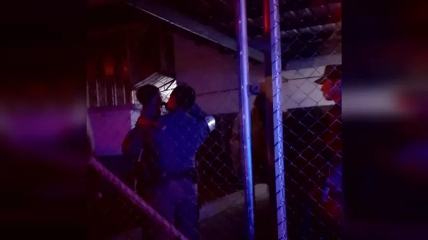 Hallan menor abandonado