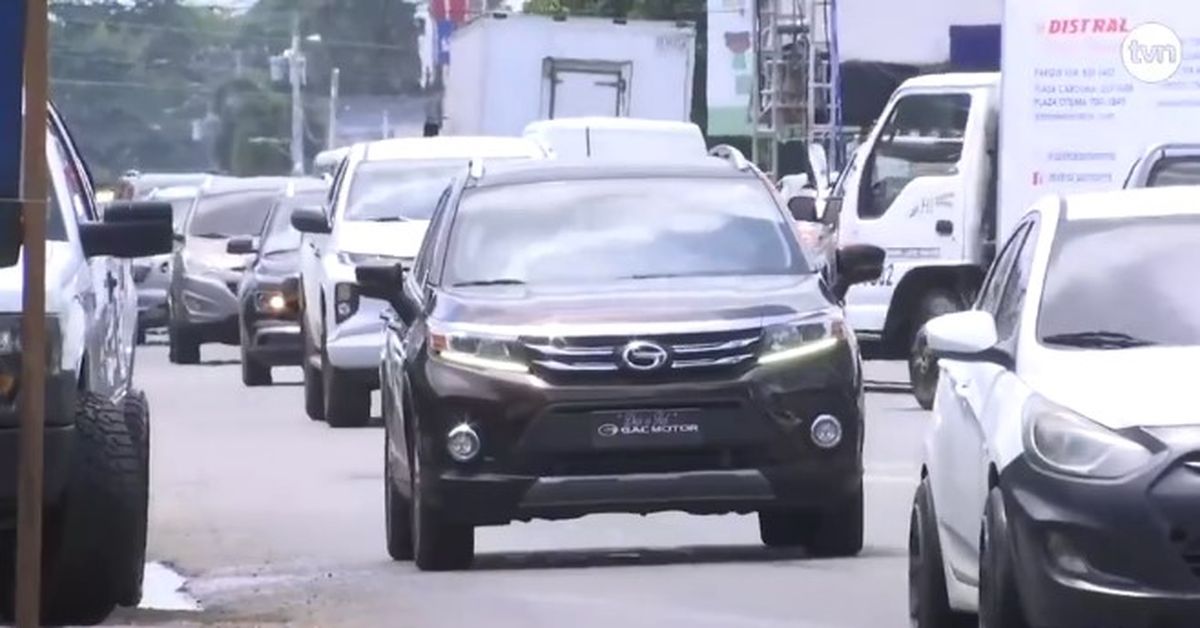 Plataformas reaccionan al nuevo decreto que regula los 'taxis de lujo' en Panamá