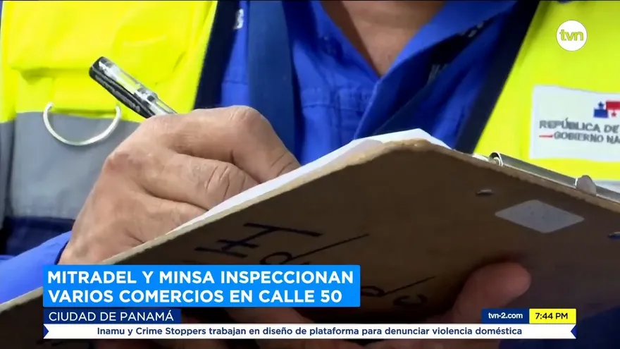 Mitradel y Minsa inspeccionan varios comercios en Calle 50