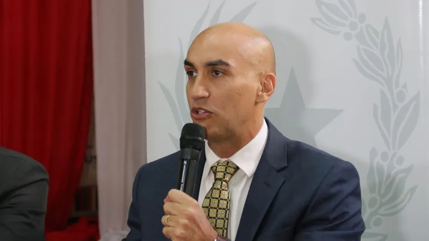 El ministro de Salud de Paraguay, Julio Mazzoleni. EFE/ Noelia F. Aceituno/Archivo