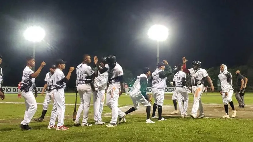 Darién tuvo la última palabra sobre Metro en el episodio extra