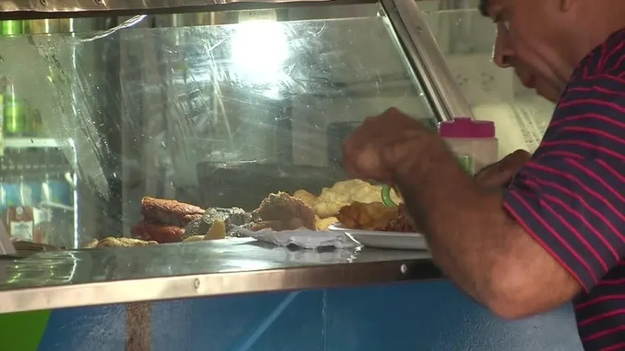 Sube el precio de la comida en fondas y restaurantes