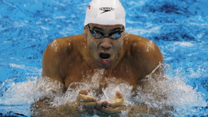 Crespo queda cuarto en 50 mts. pecho de Suramericano