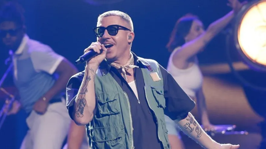 El rapero Macklemore organiza su propia gira tras ser excluido de los shows de Ed Sheeran