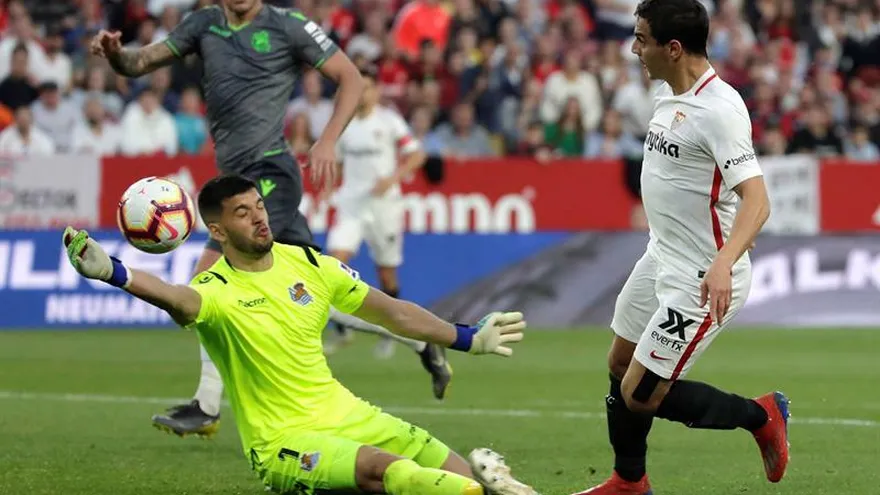 Sevilla corta su mala racha con una goleada a la Real Sociedad
