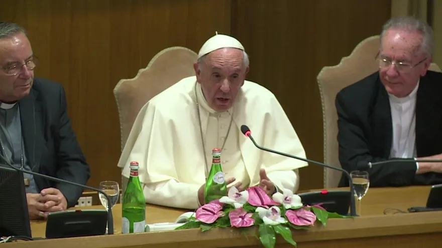 Papa espera acuerdo sobre cambio climático