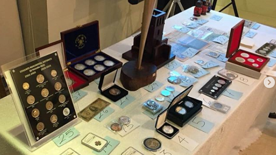 Exhibición de monedas