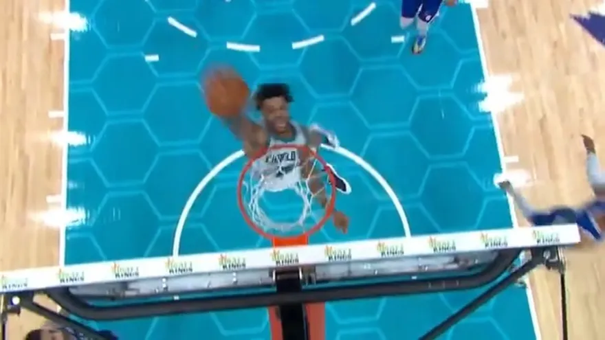 Festival de "dunks" lo mejor de la semana en la NBA