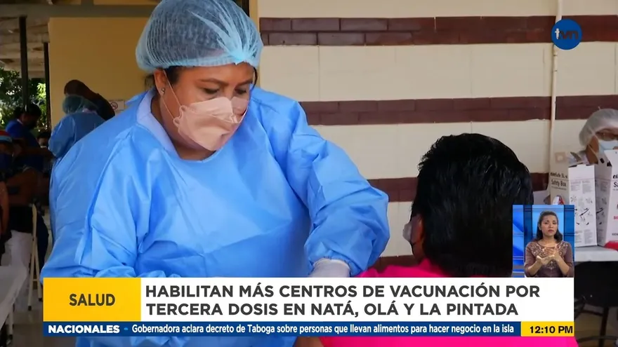 Coclesanos acuden a vacunarse