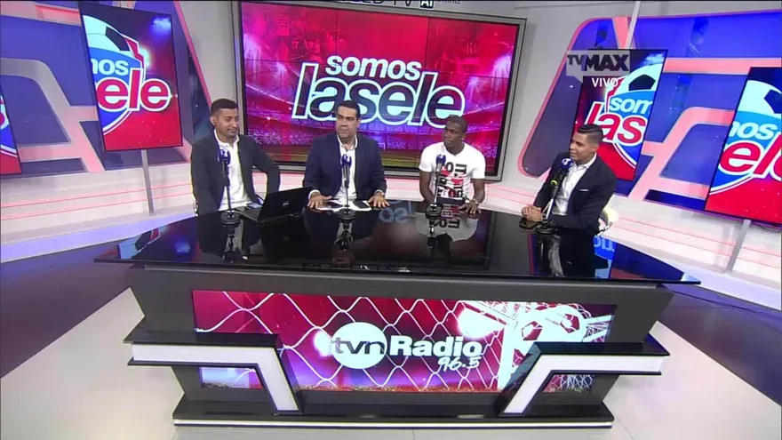 Somos La Sele Radio - Chin Hormechea