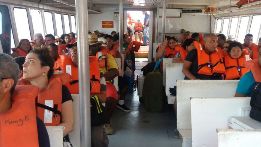 Miles de panameños y extranjeros  se movilizaron por vía marítima