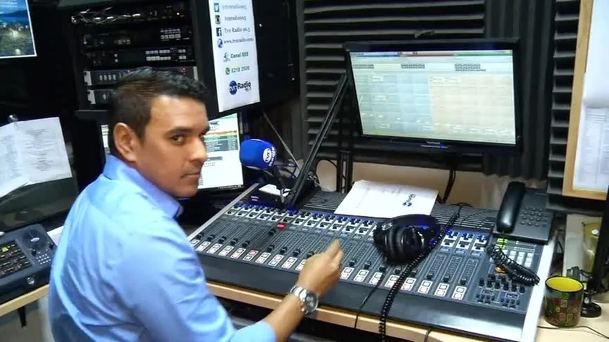 El impuesto de 100 dólares que molesta a los DJs en Panamá