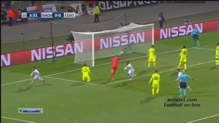 En último segundo Kalifa Coulibaly les dio el triunfo a los belgas en Lyon