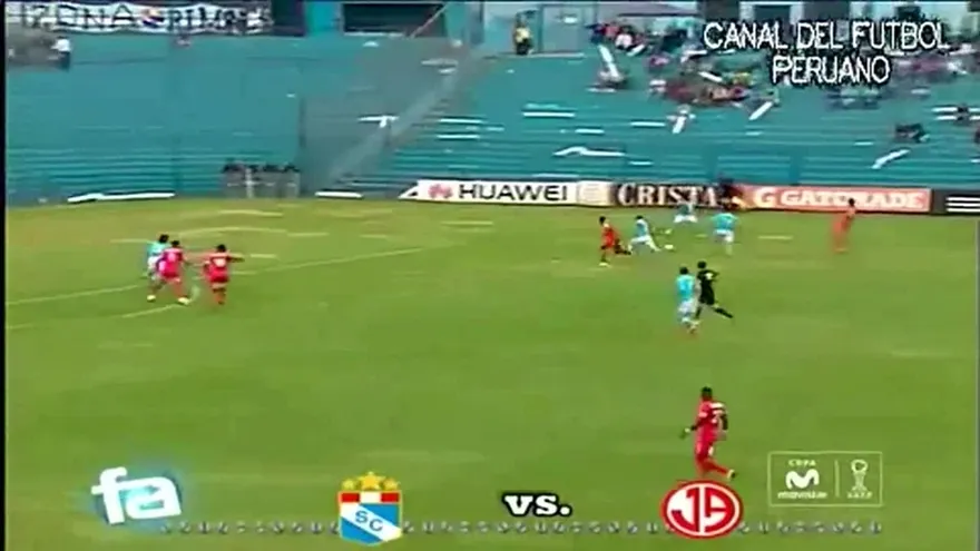 Doblete para Luis Tejada en Perú