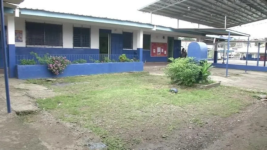 Vandalismo e inseguridad en escuela Martín Luther King