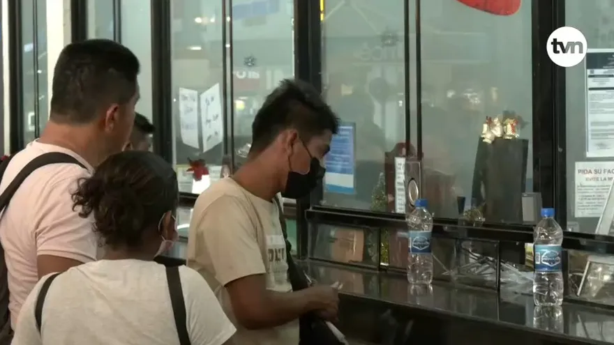 Terminal de Transporte de Albrook repleta de pasajeros