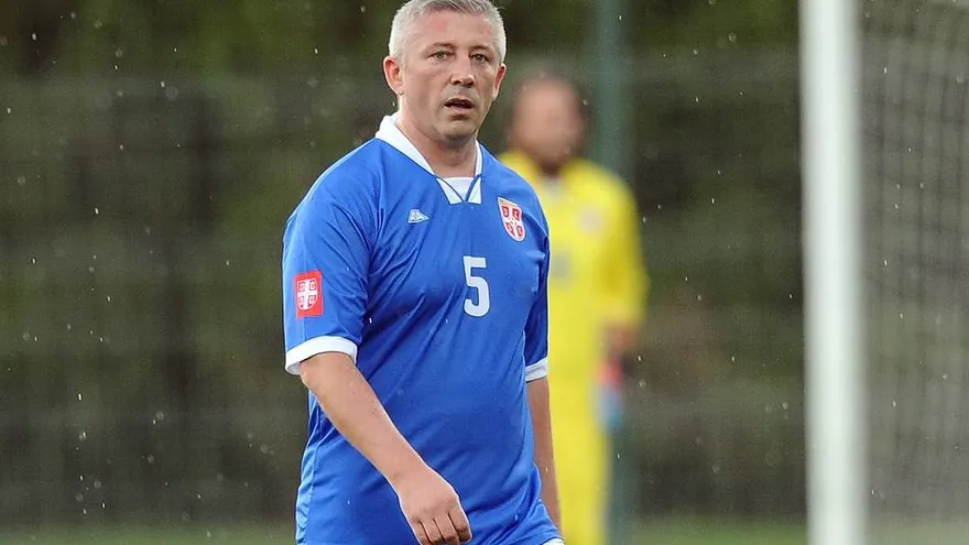 Presidente de la Federación Serbia de Fútbol contagiado por coronavirus