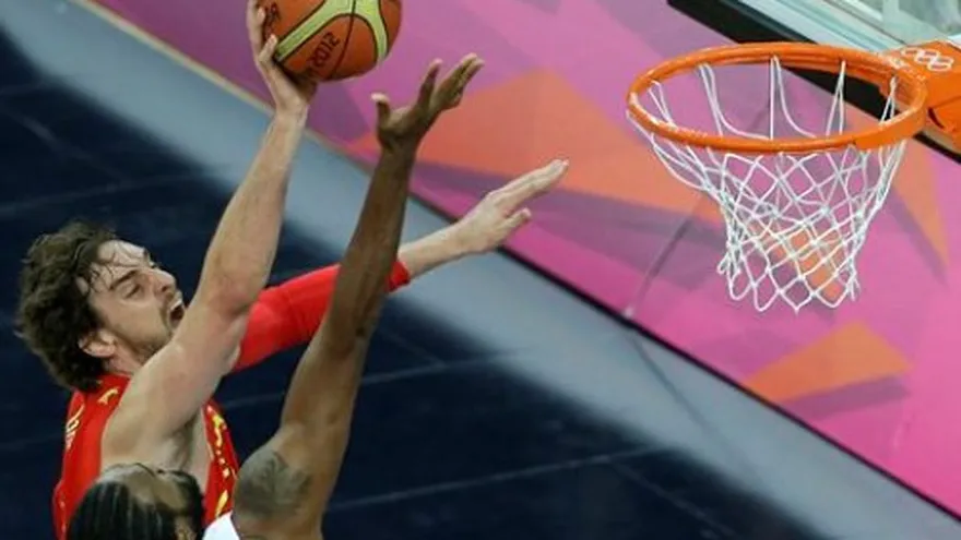 España vence a Francia y pasa a semifinales