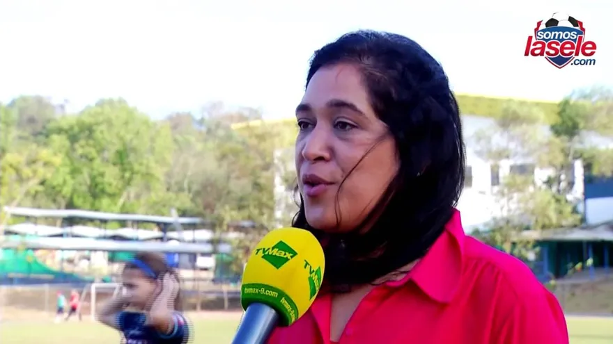 Trabajan fuerte las chicas futbolistas