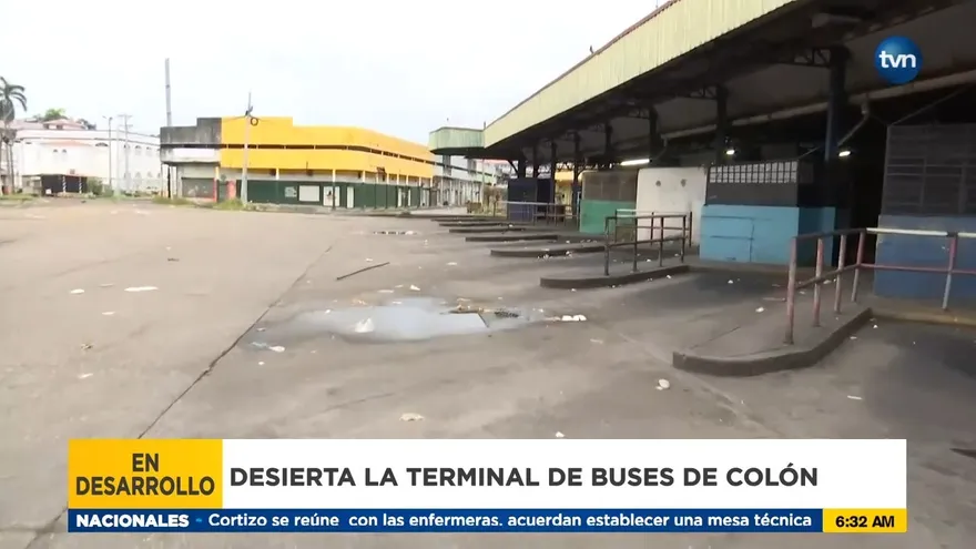 Colón amanece sin servicio de transporte