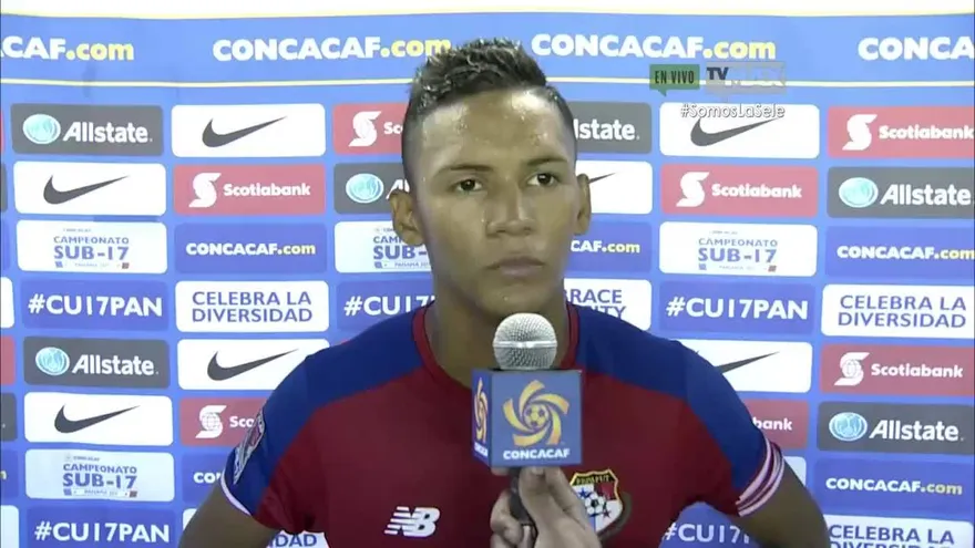 Los jugadores Alberts Fruto y Ángel Pérez con declaraciones post partido