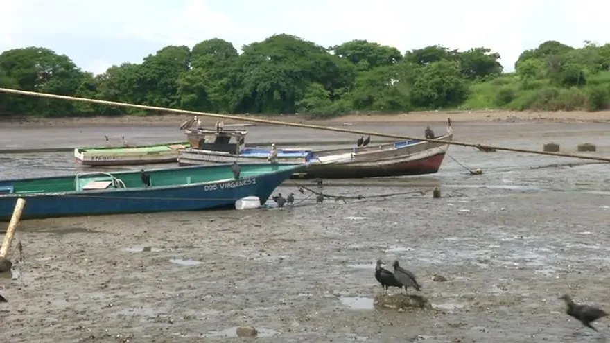 Pescadores y gobierno se sientan a dialogar