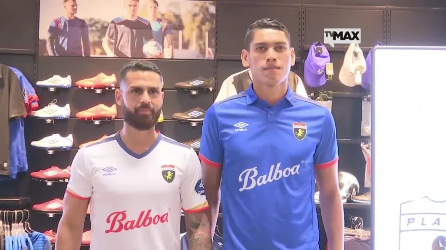 Plaza Amador presenta nueva vestimenta