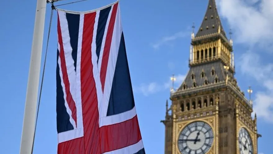 Reino Unido promueve la vacunación.