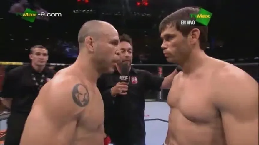 UFC 147: Rich Franklin venci