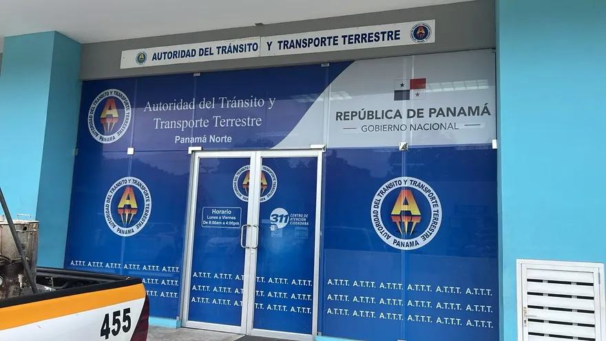¿Necesita su historial de conductor o un paz y salvo de la ATTT? Ahora podrá solicitarlo completamente en línea