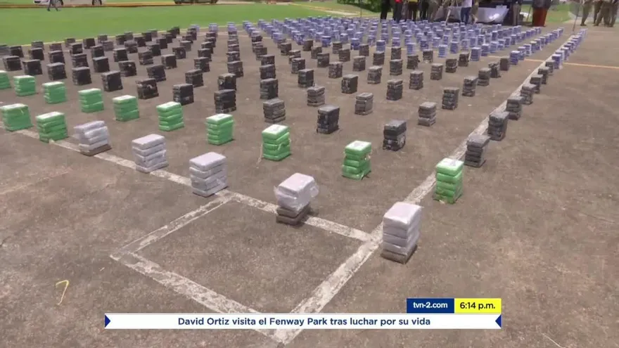 Autoridades decomisan millonario cargamento de droga