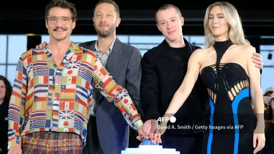 Pedro Pascal, Ebon Moss-Bachrach, Joseph Quinn y Vanessa Kirby de Los 4 Fantasticos