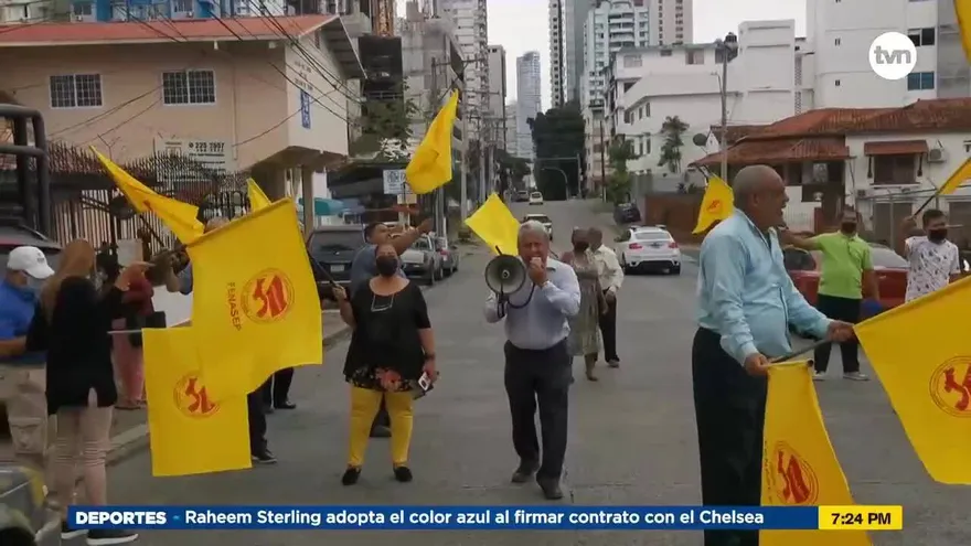 Más de 20 mil funcionarios saldría de la planilla del Estado