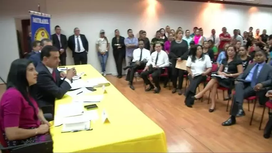 Futuro de los trabajadores de La Riviera es incierto