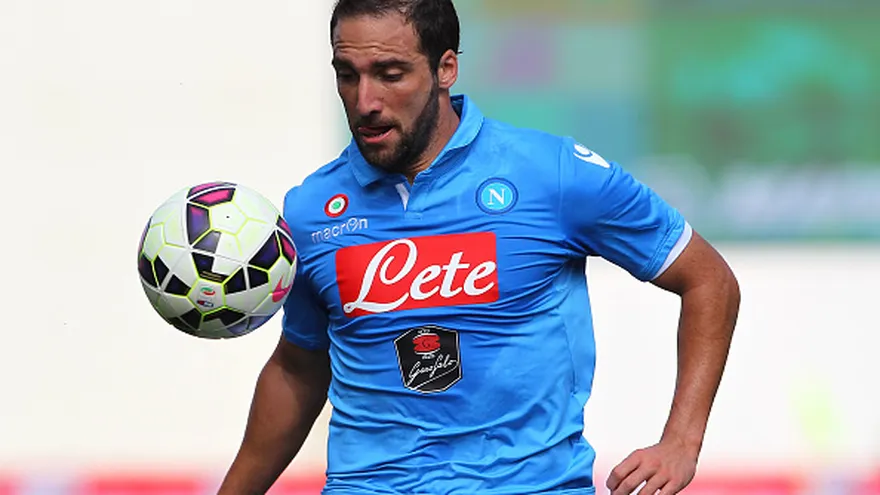 Nápoles doblegó al Slovan Bratislava