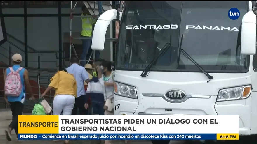 Transportistas del interior amenazan con irse a paro