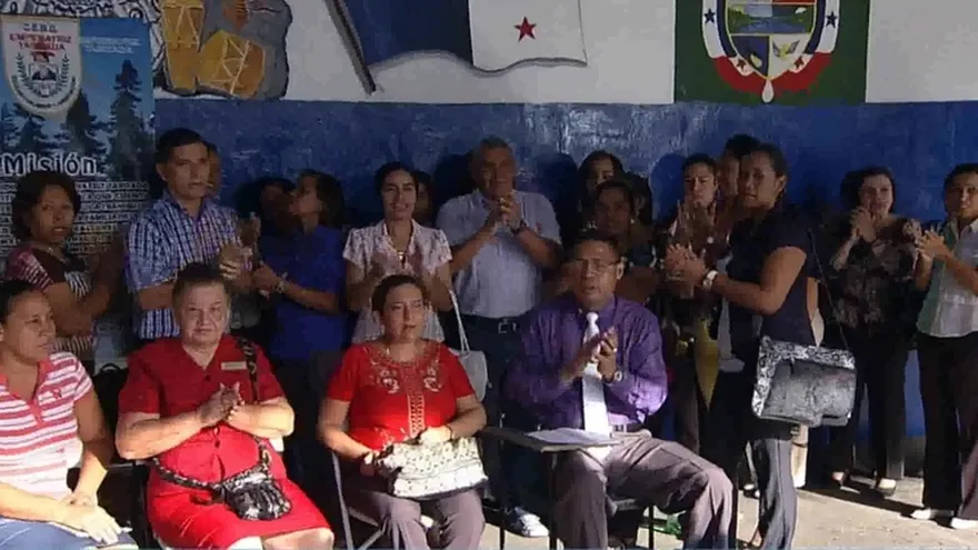 Docentes decretan paro en Escuela Emperatriz Taboada