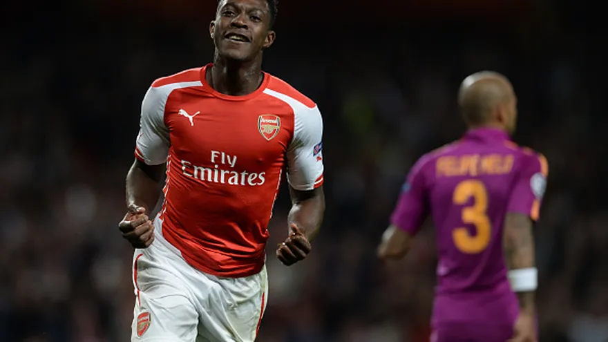 Arsenal golea al Galatasaray y gana por primera vez