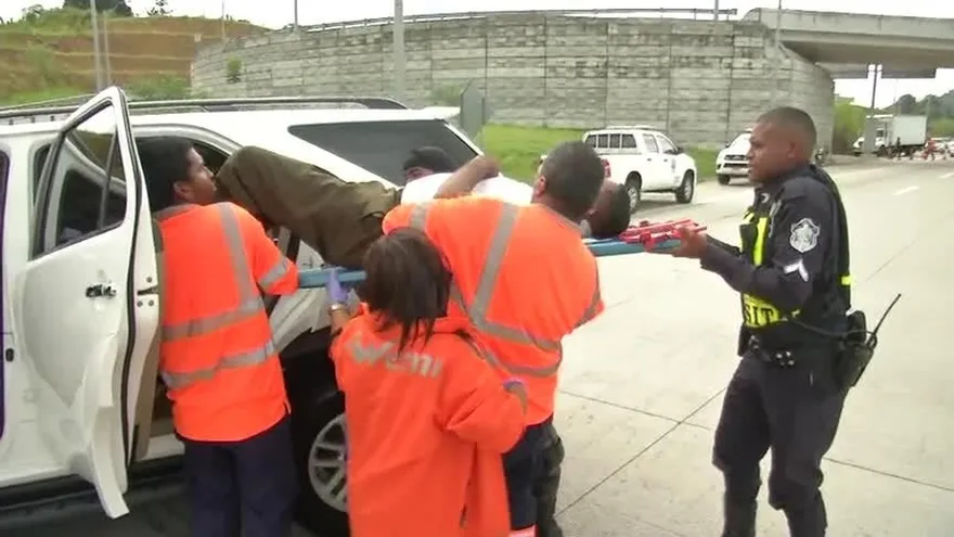 Unidad del Senafront se accidenta en el Corredor Norte