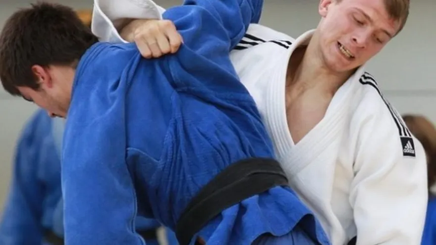 Denis Yartsev es señalado como uno de los que dio positivo