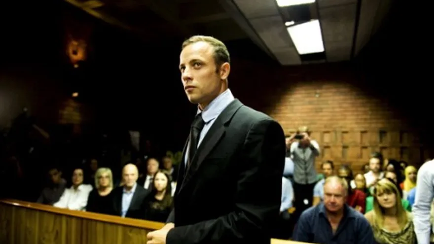 Familia de Pistorius alarmada por fotos explícitas