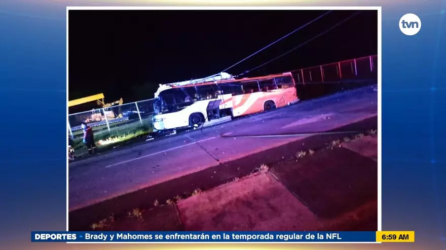 Accidente que trasladaba migrantes en Aguadulce