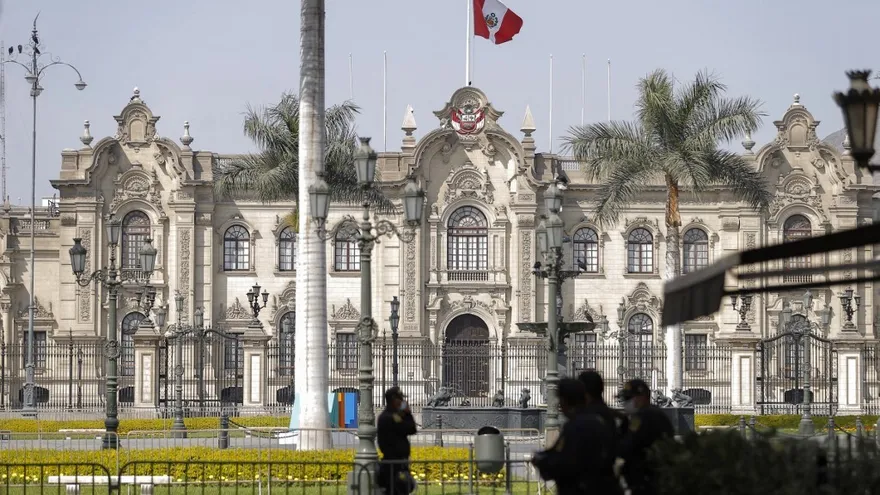 Fiscalía pide impedir viajar a nuevo embajador de Perú en Venezuela por lavado de activos.