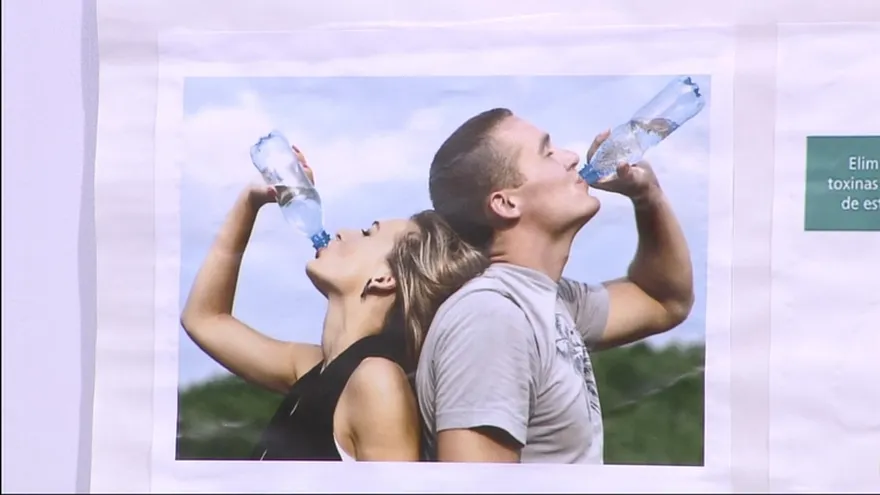 Salud al día - Importancia de una correcta hidratación para la época de verano