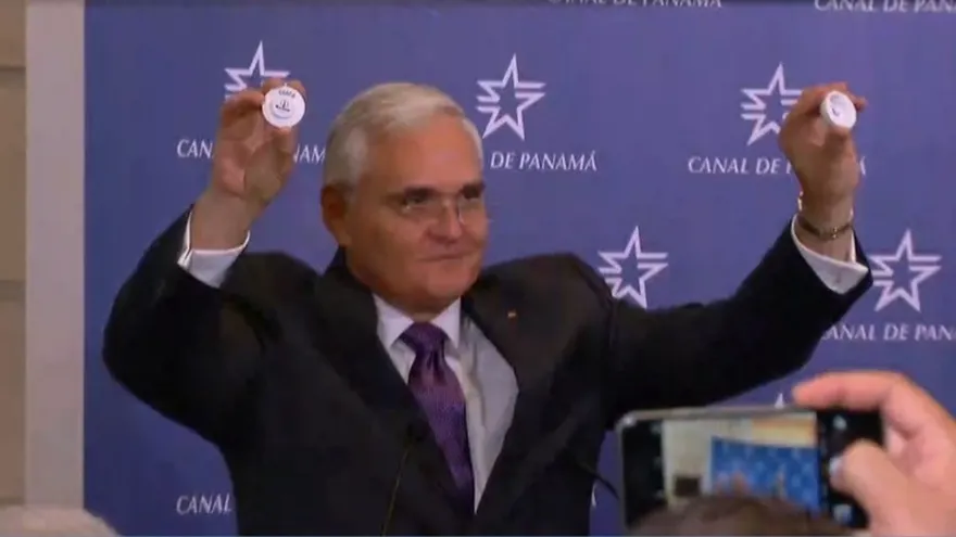 Buque de la Naviera Cosco hará primer tránsito por el Canal ampliado